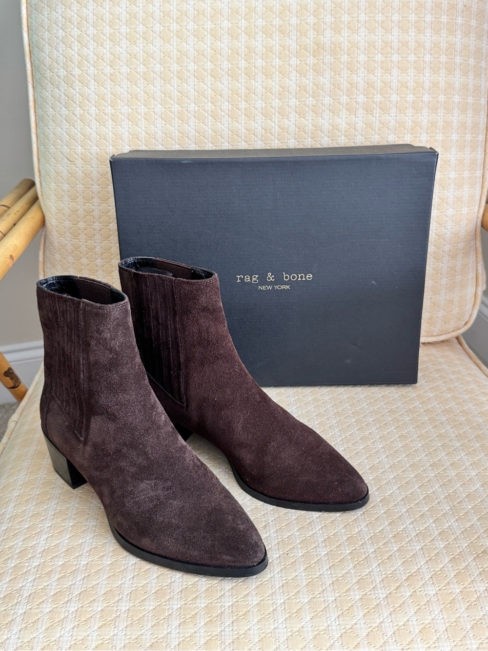 🔹 New! Rag & Bone Rylee Mocha Suede Chelsea Boots Chocolate Brown Size 8 - Picture 4 of 12